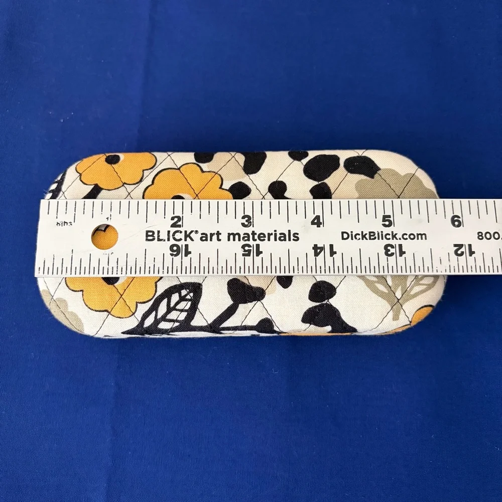 Vera Bradley Quilted Sunglass Case / Eye Glass Case